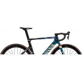 2025 Canyon Aeroad CFR MACH874 Road Bike