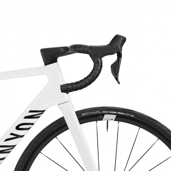 2026 Canyon Ultimate CF 7 Di2 Road Bike