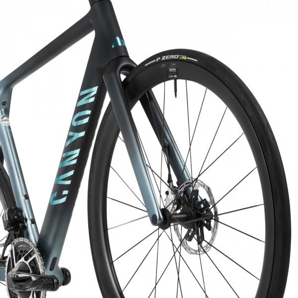 2026 Canyon Ultimate CFR AXS Road Bike