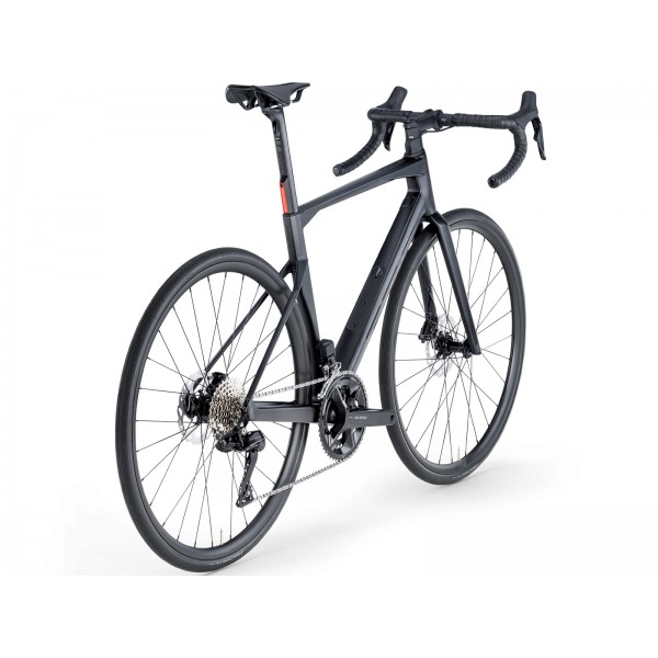 2026 BMC Roadmachine TWO Road Bike