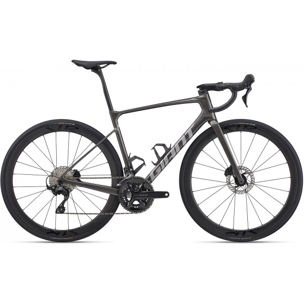2026 Giant Defy Advanced Pro 2 Road Bike
