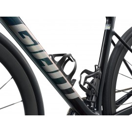 2026 Giant Defy Advanced SL 1 Road Bike