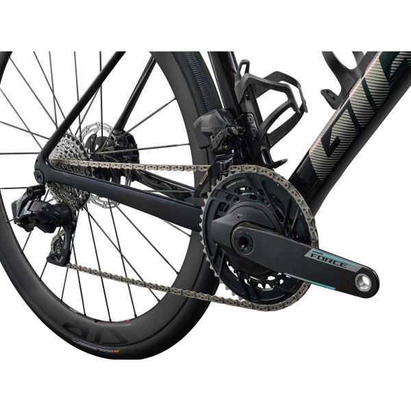 2026 Giant Defy Advanced SL 1 Road Bike