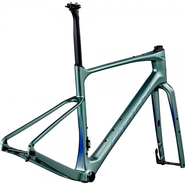 2024 Giant Revolt Advanced Pro Frameset