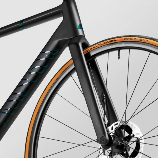 2024 Canyon Ultimate CFR Di2 Road Bike