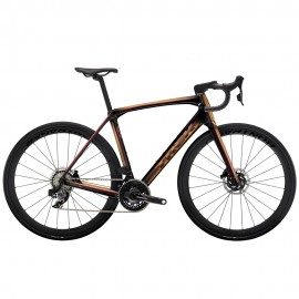 2025 Trek Domane SLR 7 Axs Gen 4 Road Bike